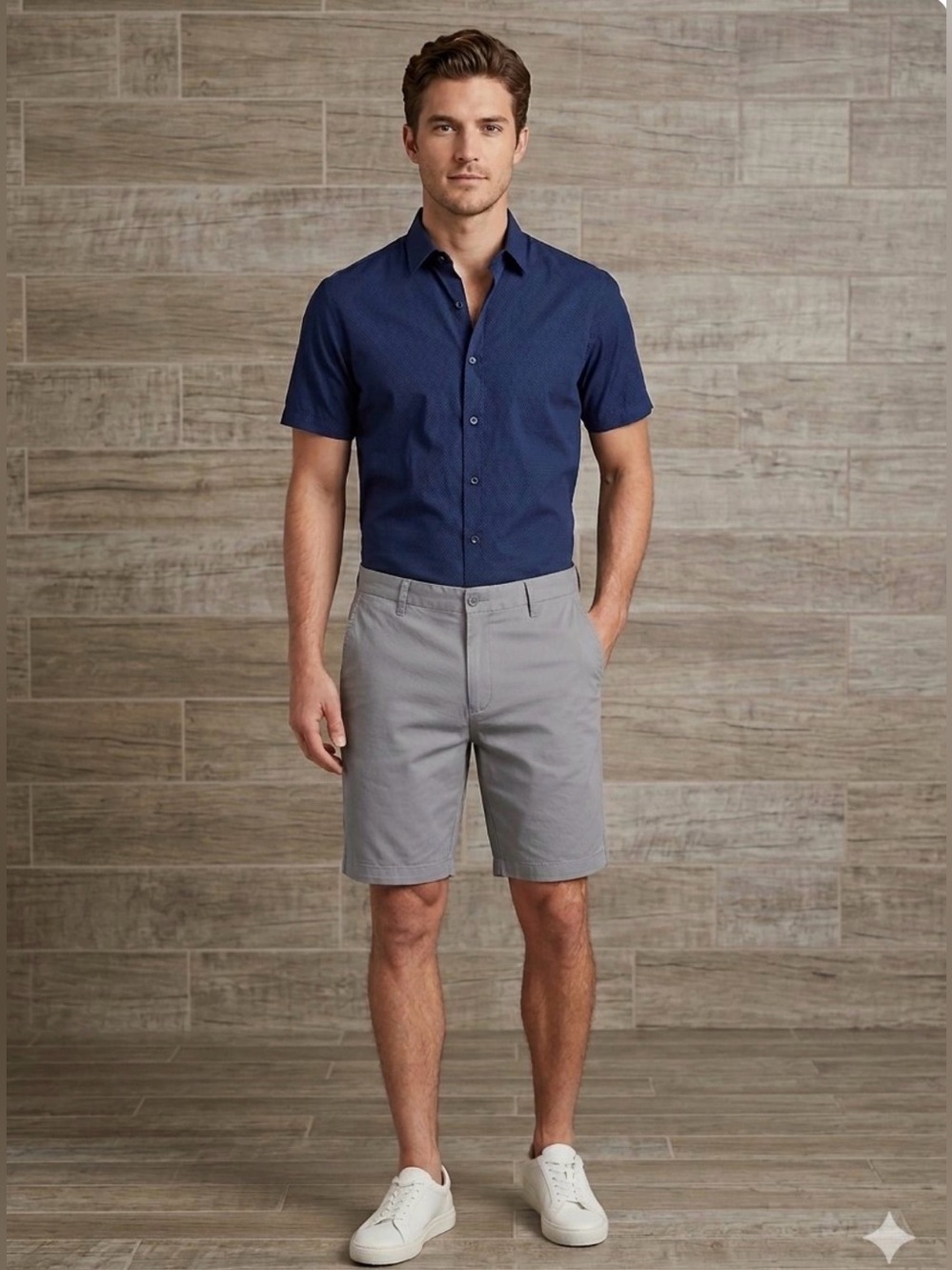 Izod Men's Gray Flat Front Chino Shorts